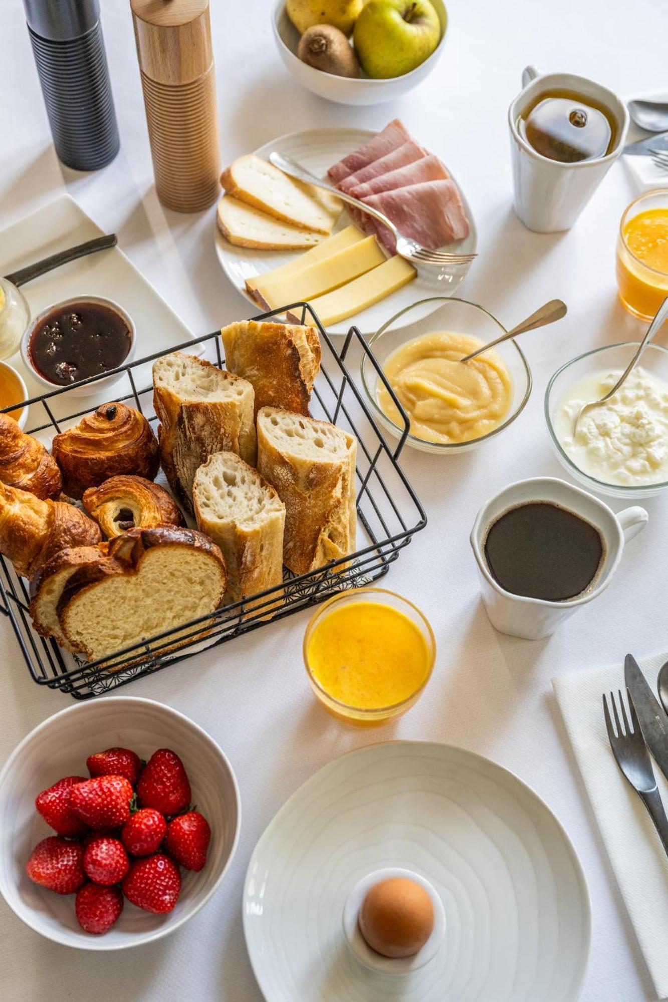 Le Moulin Du Gastronome Hotel Charnay-les-Macon ภายนอก รูปภาพ